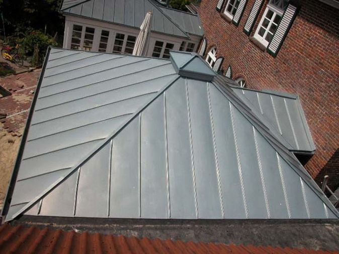 Ahrens Bedachungs GmbH Oldenburg Dacheindeckung mit Titanzinkblechen